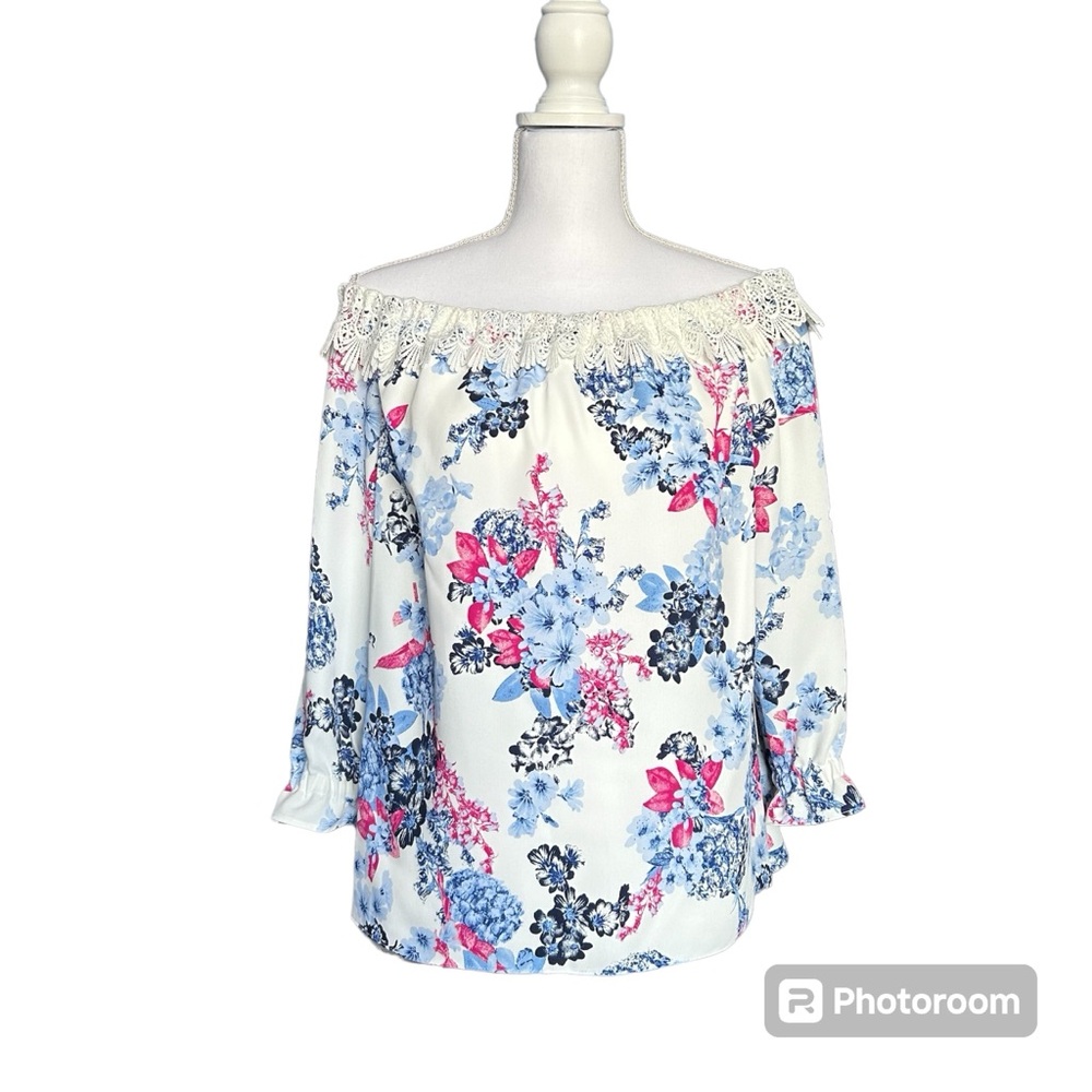 Elle Off-Shoulder 3/4 sleeve Blouse/White w/ blue and pink floral patter…
